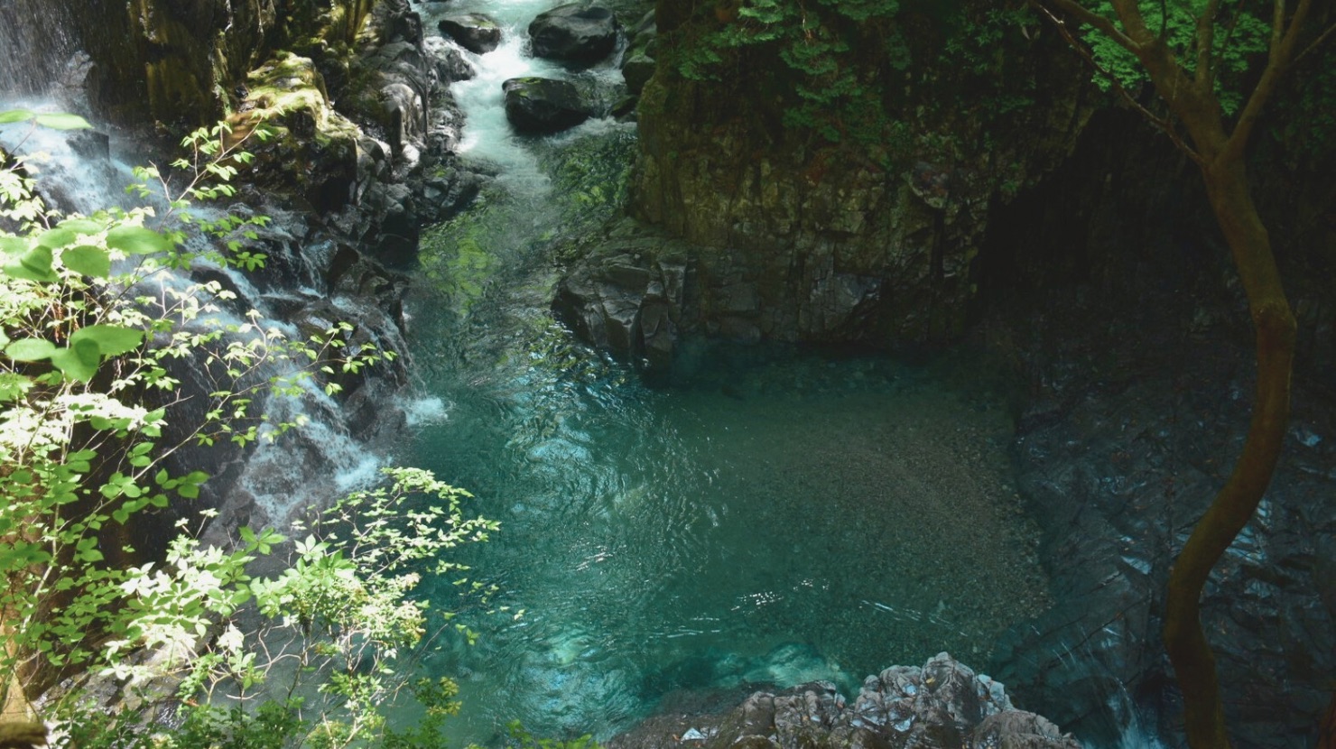 alt="岐阜県の絶景スポット付知峡"